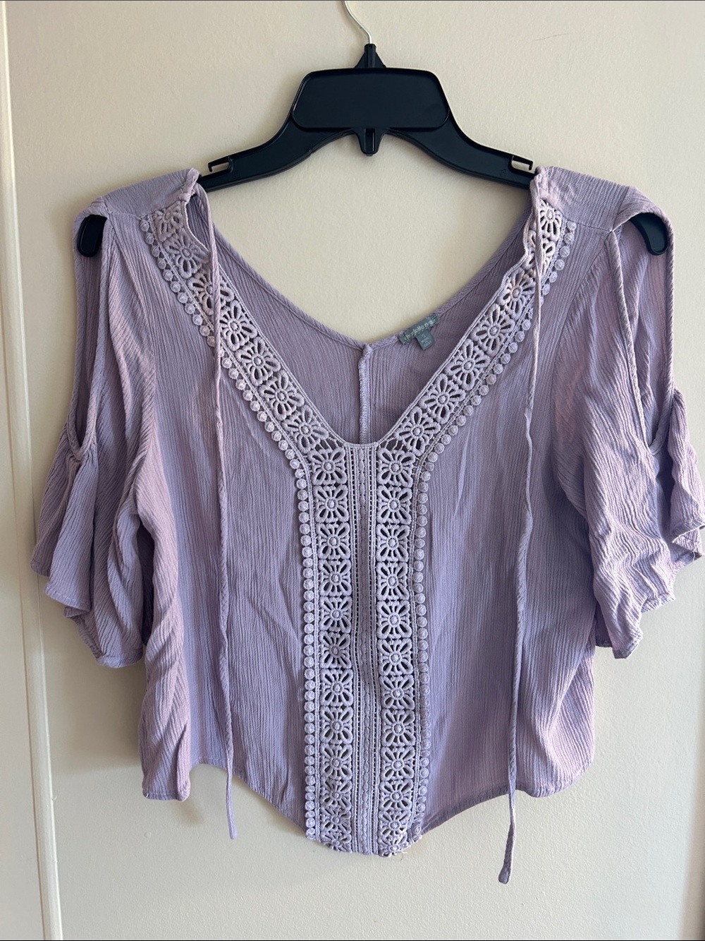 Charlotte Russe Lavender Crochet-Trim Cold Shoulder Blouse